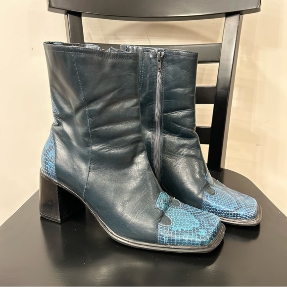 Diba USA Shoes - Diba USA Square Toe Boots, navy blue with snake skin accents, size 9